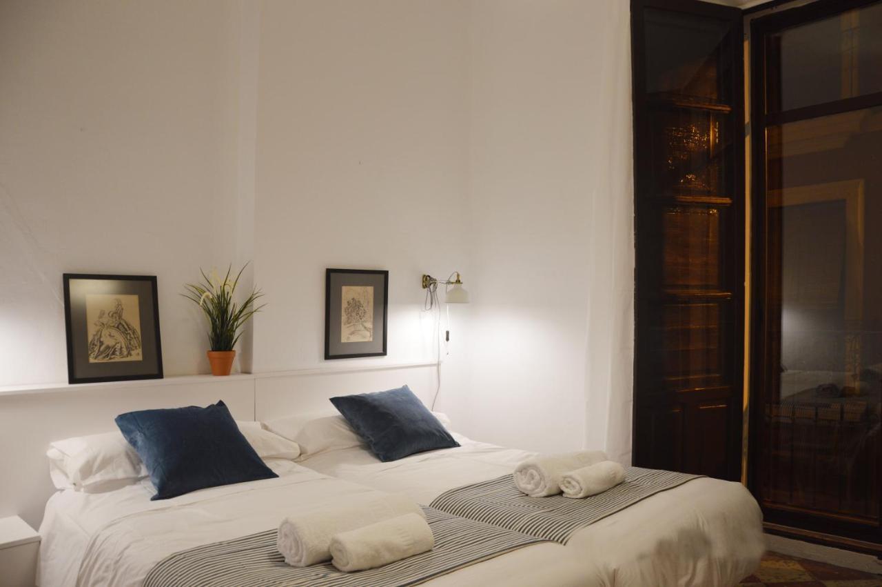 Apartamento Colon 32 Sevilla Dış mekan fotoğraf
